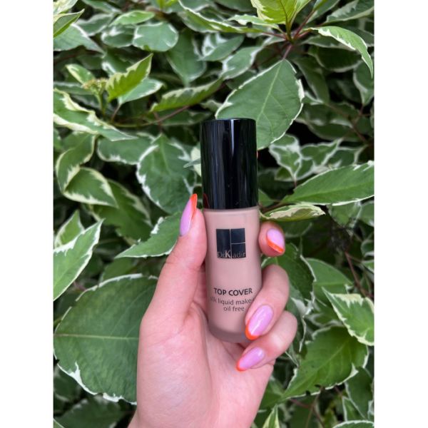 Dr. Kadir Silk Liquid Make Up Тональна основа (тон 22)