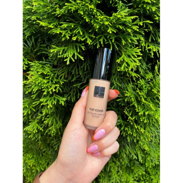 Dr. Kadir Silk Liquid Make Up Тональна основа (тон 22)